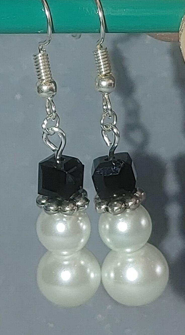 Snowman Silver Plated Fishhook Earrings #C53